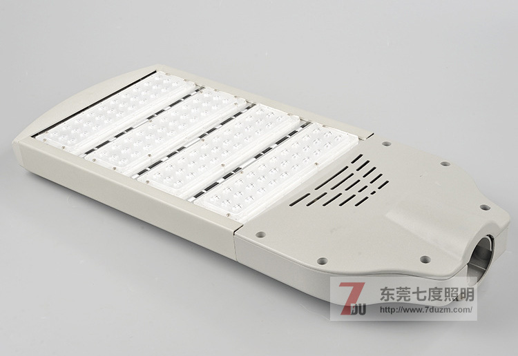東莞萝莉社APP照明高品質LED路燈頭生產廠家