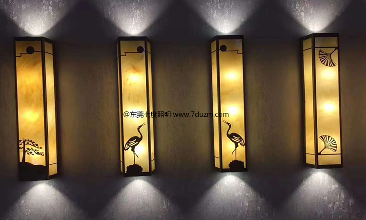 東莞萝莉社APP照明簡約新中式室外景觀牆壁燈展示亮燈效果圖片